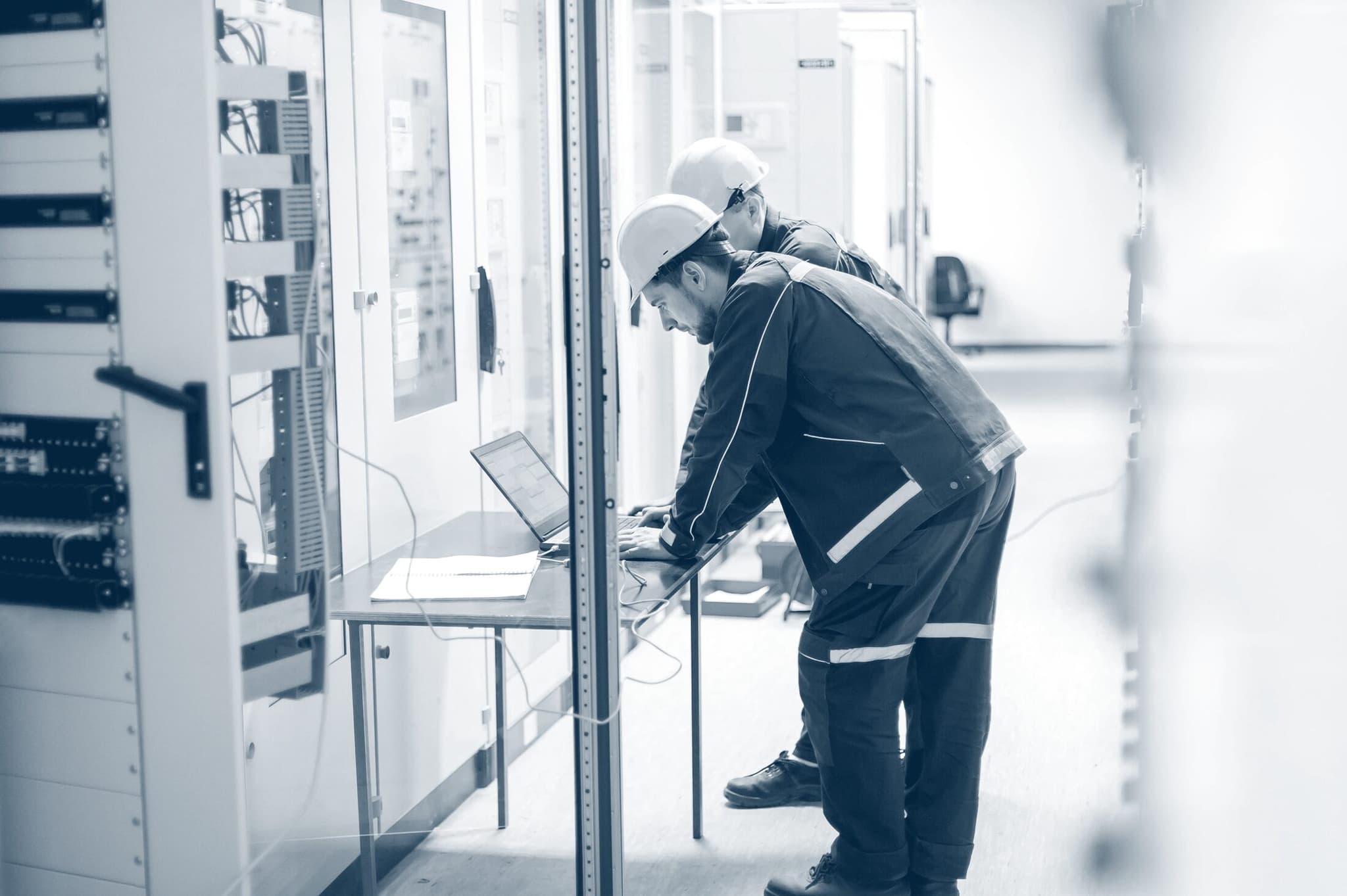 2N engineers commissioning switchgear on site