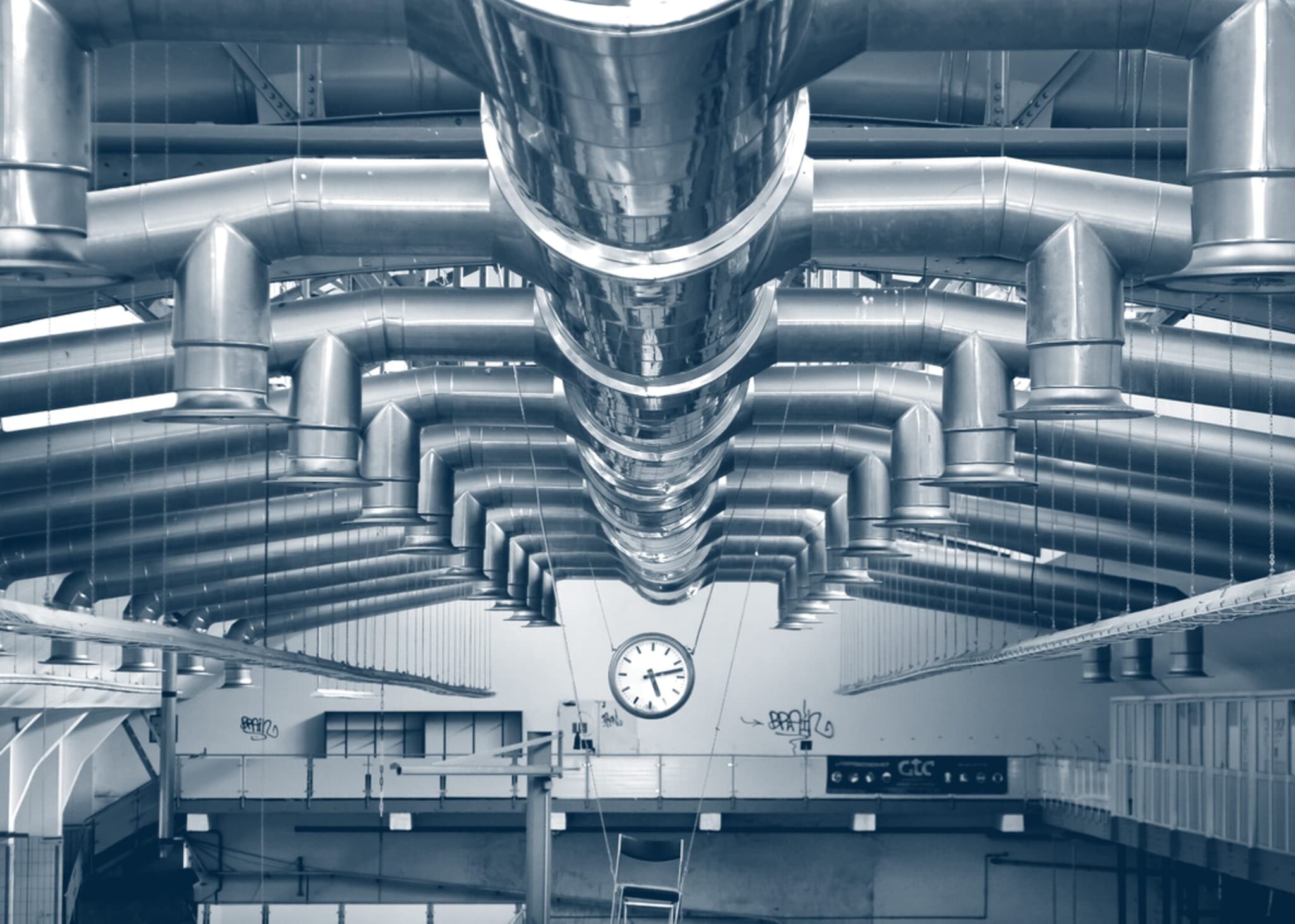 Overhead ductwork and air distribution